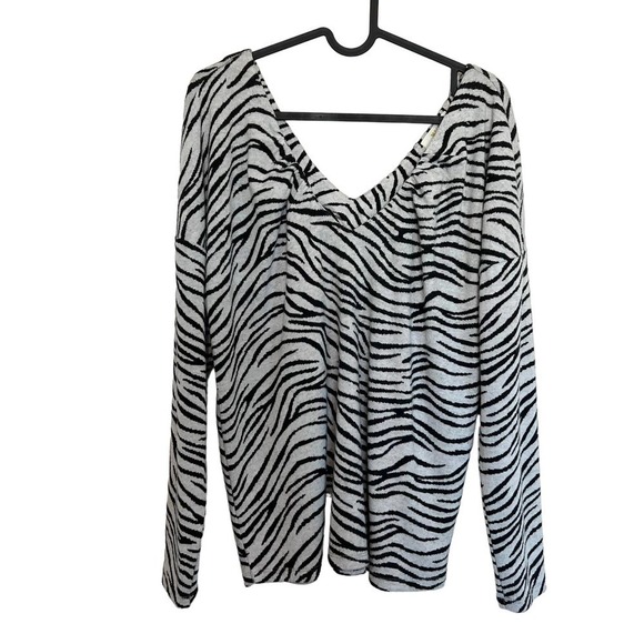 Maeve by Anthropologie Maeve Taylor Zebra-Striped Pullover Size Medium - Picture 3 of 8